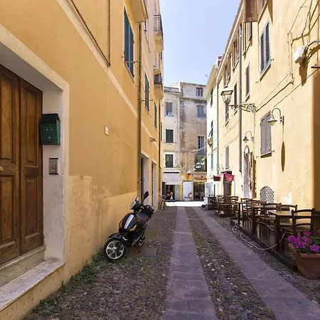 Medina Per 6 Ospiti In Centro Storico *